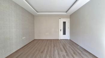 Elmas'tan Havuzlu, Doğalgazlı, İskanlı, Cepheleri Açık, Kaçmaz