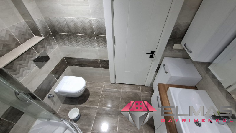 Elmas'tan Havuzlu, Doğalgazlı, İskanlı, Cepheleri Açık, Kaçmaz