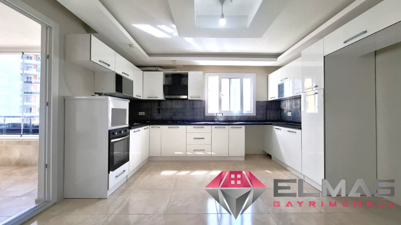 Elmas'tan Havuzlu, Doğalgazlı, İskanlı, Cepheleri Açık, Kaçmaz