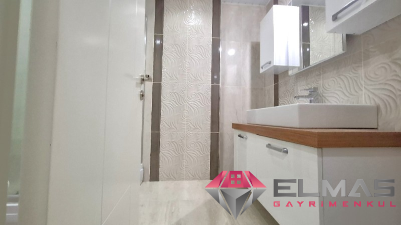 Elmas'tan Havuzlu, Doğalgazlı, İskanlı, Cepheleri Açık, Kaçmaz