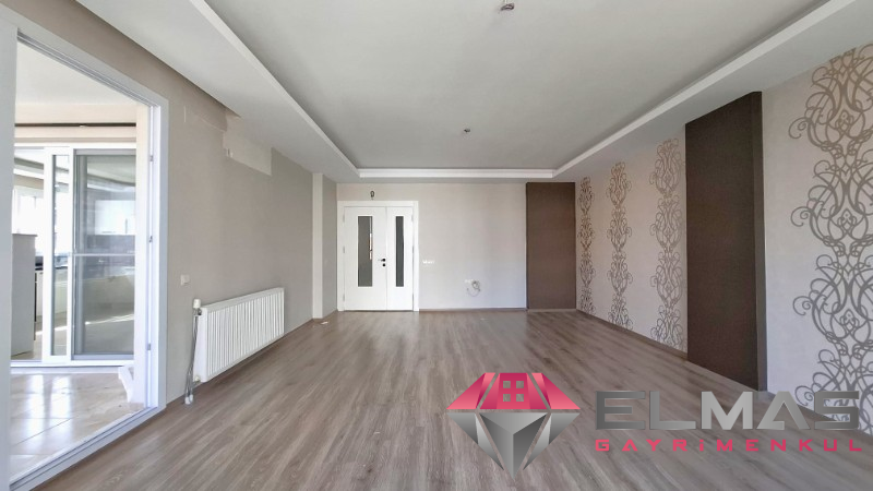 Elmas'tan Havuzlu, Doğalgazlı, İskanlı, Cepheleri Açık, Kaçmaz