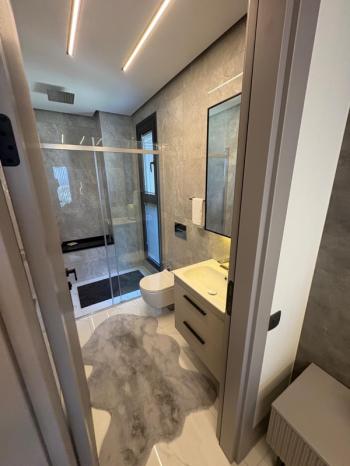 KUŞADASI Soğucak da Deniz Manzaralı 4+1 Deluxe Villa !