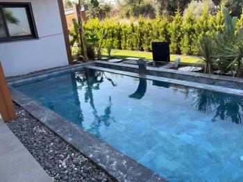 KUŞADASI Soğucak da Deniz Manzaralı 4+1 Deluxe Villa !