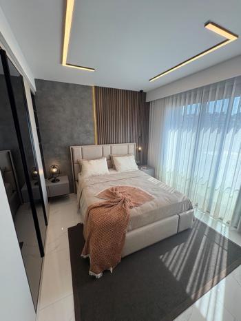 KUŞADASI Soğucak da Deniz Manzaralı 4+1 Deluxe Villa !