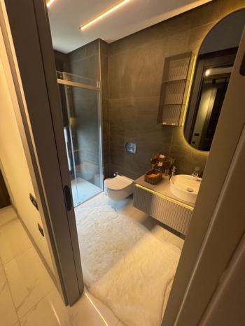 KUŞADASI Soğucak da Deniz Manzaralı 4+1 Deluxe Villa !