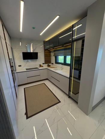 KUŞADASI Soğucak da Deniz Manzaralı 4+1 Deluxe Villa !