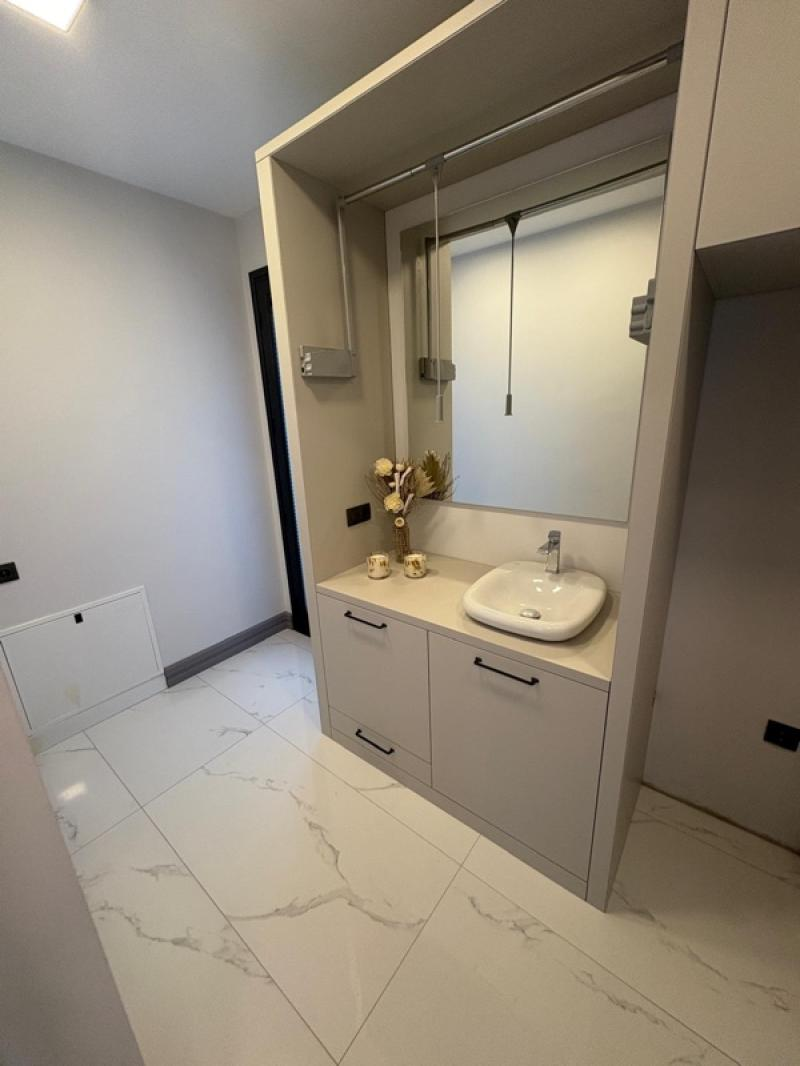 KUŞADASI Soğucak da Deniz Manzaralı 4+1 Deluxe Villa !