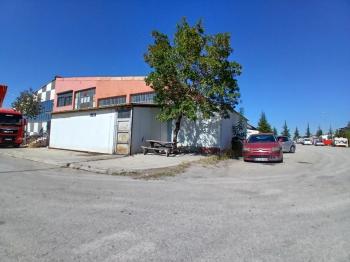 GÜVENAY - ÇORUM KÜÇÜK SANAYİ SİTESİ 665 M2 SATILIK DÜKKAN