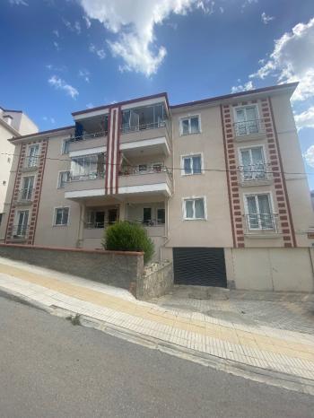 GÜVENAY - ÇORUM BAHÇELİEVLER İPEKLİ BAĞLAR ANA OKULU CİVARI  SATILIK DAİRE
