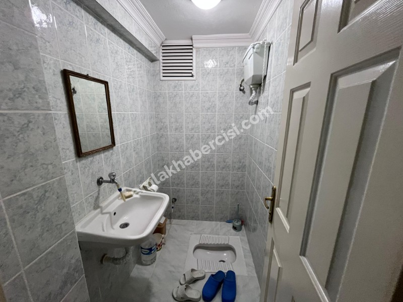 MUDANYA HALİTPAŞA'DA MARİNA MEVKİ DENİZ MANZARALI 140 m2 GENİŞ 2+1 KİRALIK DAİRE