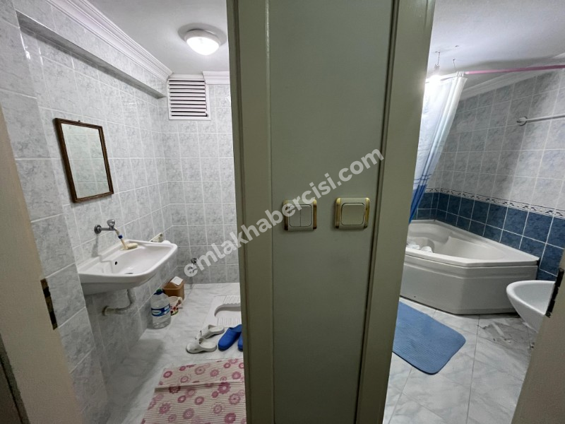 MUDANYA HALİTPAŞA'DA MARİNA MEVKİ DENİZ MANZARALI 140 m2 GENİŞ 2+1 KİRALIK DAİRE