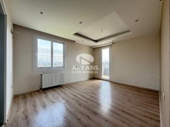 ALYANS'TAN MERKEZİ KONUMDA LÜKS SİTEDE PRESTİJLİ YAŞAM FIRSATI!!