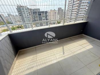ALYANS'TAN MERKEZİ KONUMDA LÜKS SİTEDE PRESTİJLİ YAŞAM FIRSATI!!