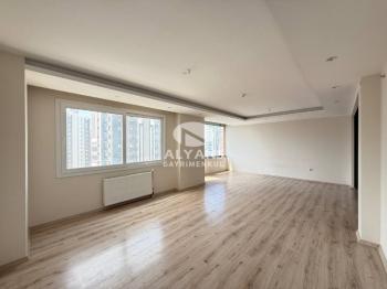 ALYANS'TAN MERKEZİ KONUMDA LÜKS SİTEDE PRESTİJLİ YAŞAM FIRSATI!!