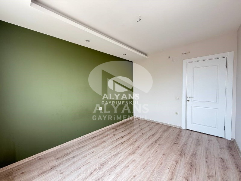 ALYANS'TAN MERKEZİ KONUMDA LÜKS SİTEDE PRESTİJLİ YAŞAM FIRSATI!!