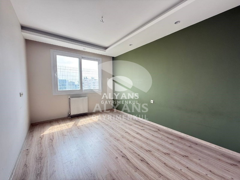 ALYANS'TAN MERKEZİ KONUMDA LÜKS SİTEDE PRESTİJLİ YAŞAM FIRSATI!!