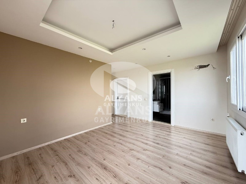 ALYANS'TAN MERKEZİ KONUMDA LÜKS SİTEDE PRESTİJLİ YAŞAM FIRSATI!!