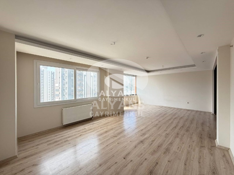 ALYANS'TAN MERKEZİ KONUMDA LÜKS SİTEDE PRESTİJLİ YAŞAM FIRSATI!!