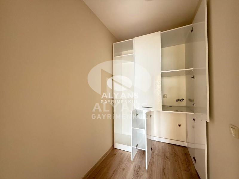 ALYANS'TAN MERKEZİ KONUMDA LÜKS SİTEDE PRESTİJLİ YAŞAM FIRSATI!!