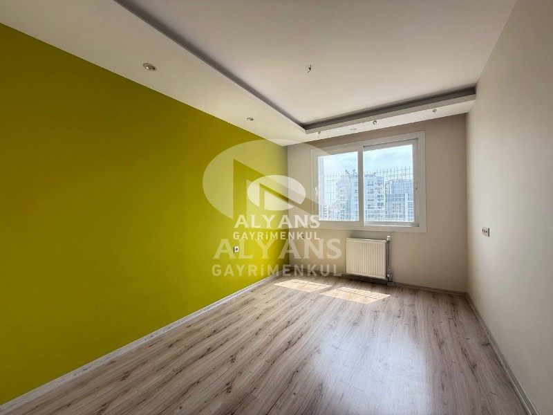 ALYANS'TAN MERKEZİ KONUMDA LÜKS SİTEDE PRESTİJLİ YAŞAM FIRSATI!!