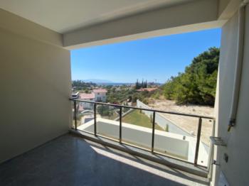 KUŞADASI Kadınlar Plajı Deniz Manzaralı Sıfır 1+1 Daire !!!