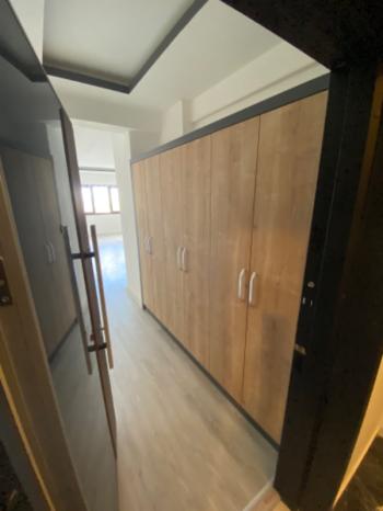 KUŞADASI Değirmendere'de Satılık Sıfır Deniz Manzaralı 2+1 Bahçe Katı!!!