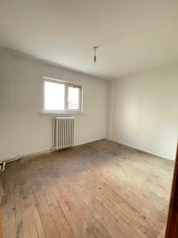 AFYON ÜÇOK EMLAKTAN MAREŞAL F ÇAKMAK MAH KİRALIK 2+1 DAİRE