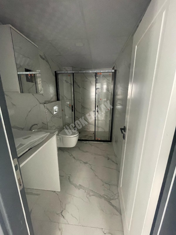 AFYON ÜÇOK EMLAKTAN HARBİŞ KOCATEPE MAH ARAKAT 3+1 SIFIR SATILIK DAİRE