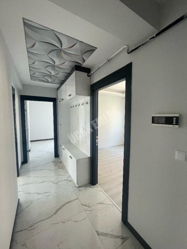 AFYON ÜÇOK EMLAKTAN HARBİŞ KOCATEPE MAH ARAKAT 3+1 SIFIR SATILIK DAİRE