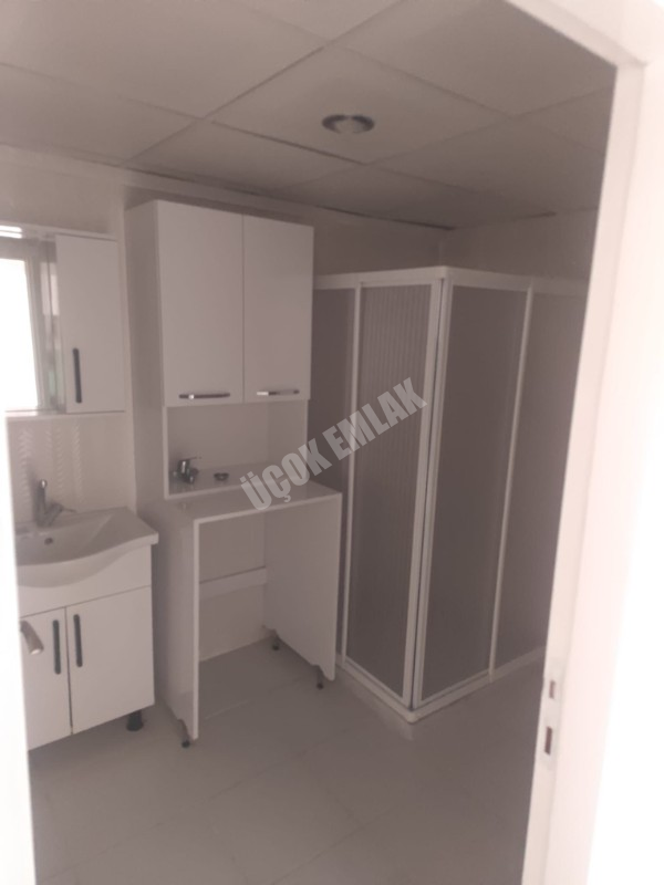 AFYON ÜÇOK EMLAKTAN HARBİŞ GAZİ MAH SATILIK NEZİH BÖLGEDE 3+1 SİTE İÇİNDE DAİRE