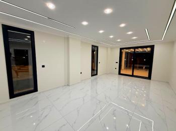 Didim'de Satılık 4+1 Lüks Villa