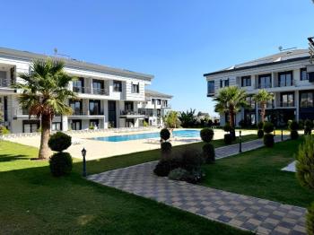 Didim'de Havuzlu Site İçerisinde Sıfır 2+1 Daire