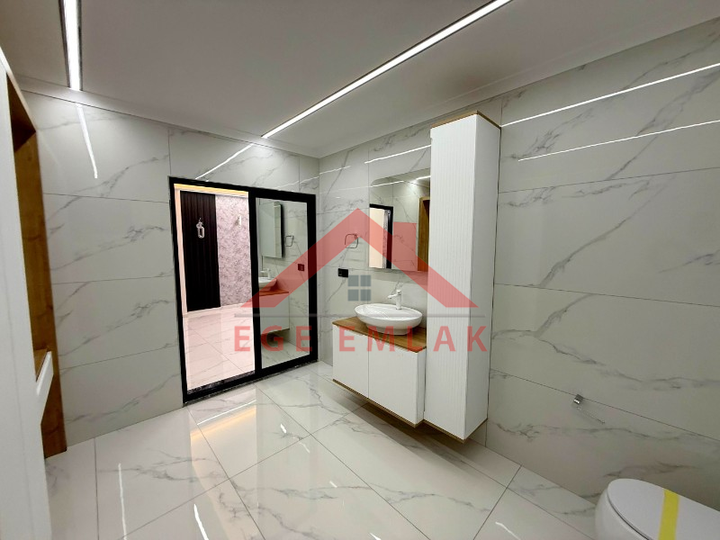 Didim'de Satılık 4+1 Lüks Villa