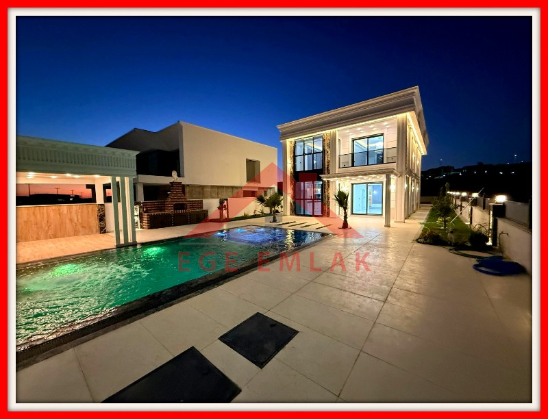 Didim'de Satılık 4+1 Lüks Villa