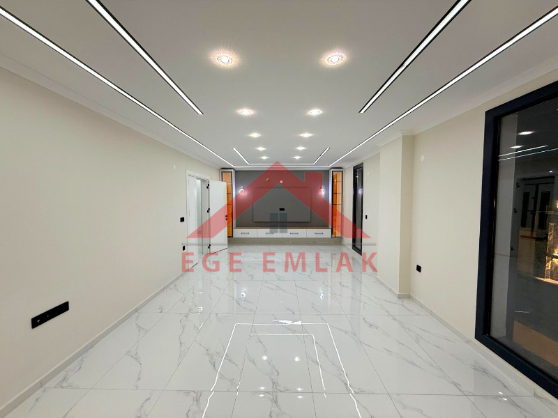 Didim'de Satılık 4+1 Lüks Villa