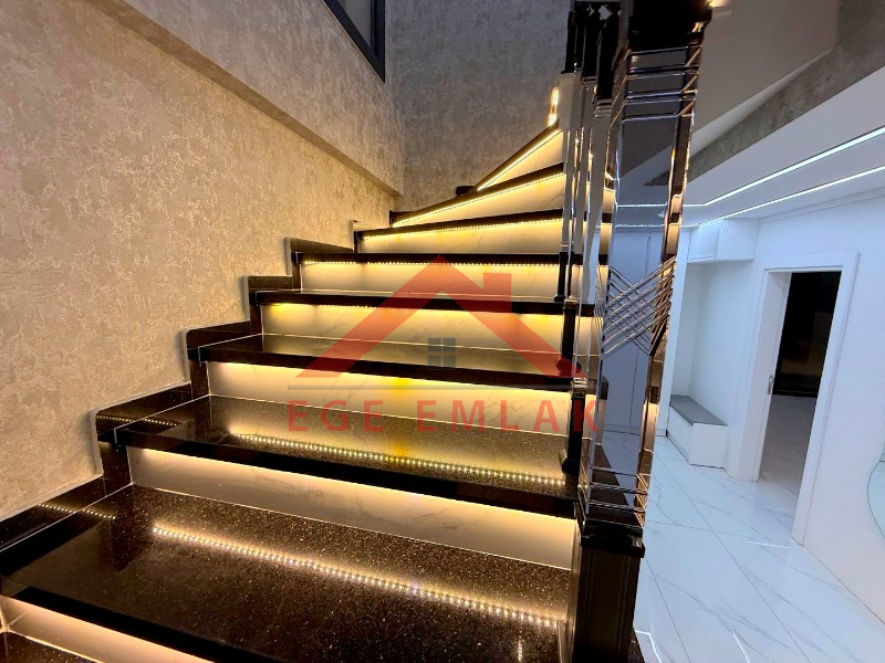 Didim'de Satılık 4+1 Lüks Villa