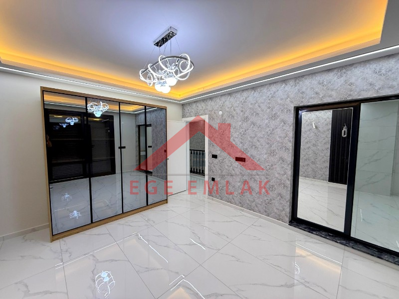 Didim'de Satılık 4+1 Lüks Villa