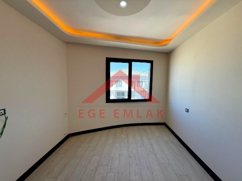 Didim'de Havuzlu Site İçerisinde Sıfır 2+1 Daire