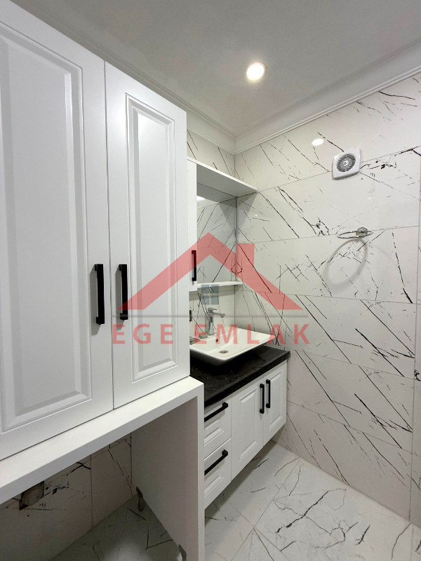 Didim'de Havuzlu Site İçerisinde Sıfır 2+1 Daire