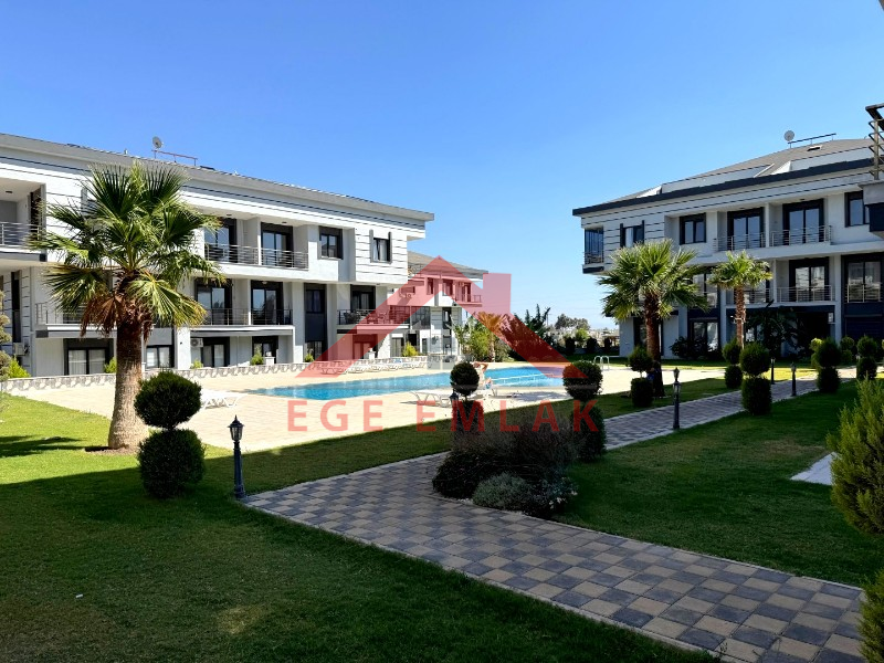 Didim'de Havuzlu Site İçerisinde Sıfır 2+1 Daire