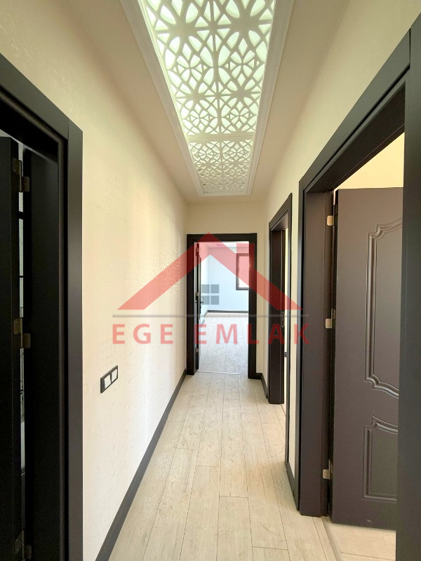 Didim'de Havuzlu Site İçerisinde Sıfır 2+1 Daire