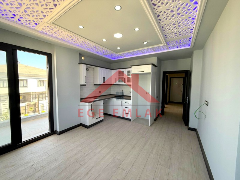 Didim'de Havuzlu Site İçerisinde Sıfır 2+1 Daire