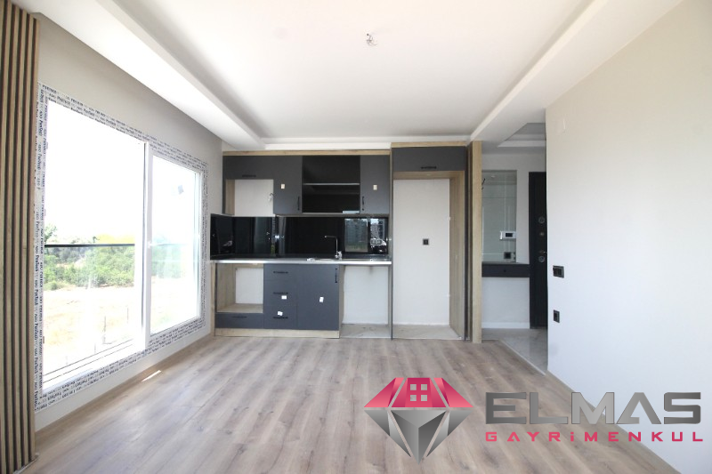 Elmas’tan 75 Yıl’da Tek Blok 3 Cepheli Full Jeneratörlü 1+1