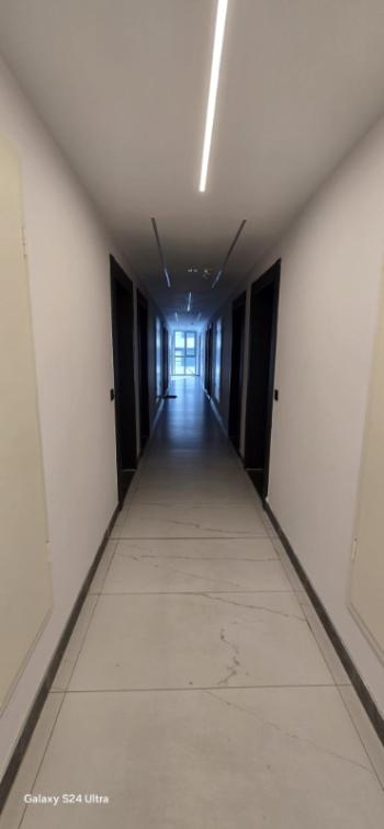 Lamer Dragos'ta  kiralık 1+0 stüdyo daire.