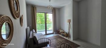 Lamer Dragos'ta  kiralık 1+0 stüdyo daire.