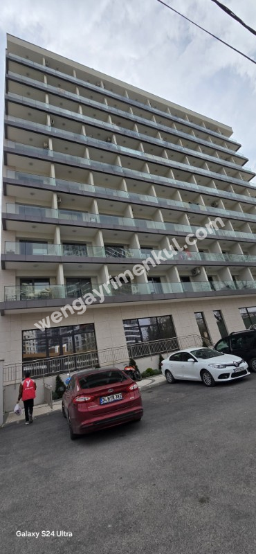 Lamer Dragos'ta  kiralık 1+0 stüdyo daire.