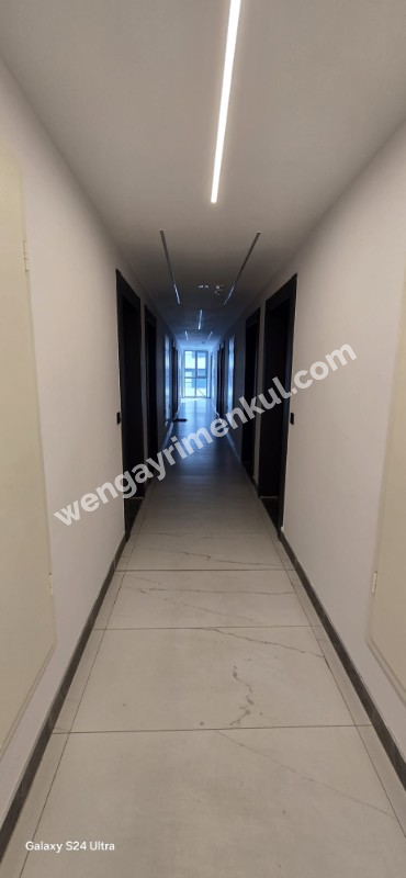 Lamer Dragos'ta  kiralık 1+0 stüdyo daire.