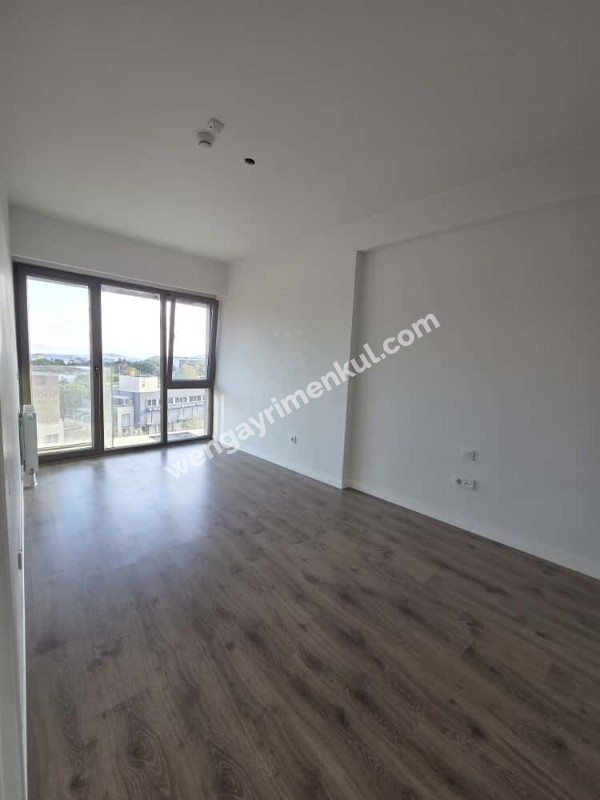BAŞYAPIT DRAGOS SİTESİ 1+1 40 M² NET DENİZ MANZARALI VE BALKONLU