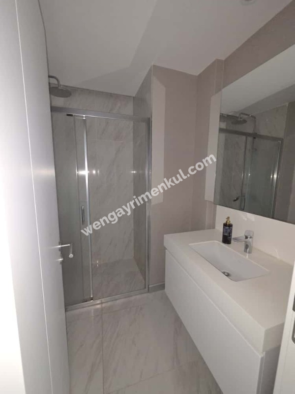 BAŞYAPIT DRAGOS SİTESİ 1+1 40 M² NET DENİZ MANZARALI VE BALKONLU