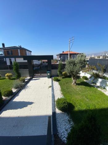 GÜVENAY - ÇORUM BUHARAEVLER MAH. PINAR KOLEJİ CİVARI SATILIK ULTRA LÜKS VİLLA